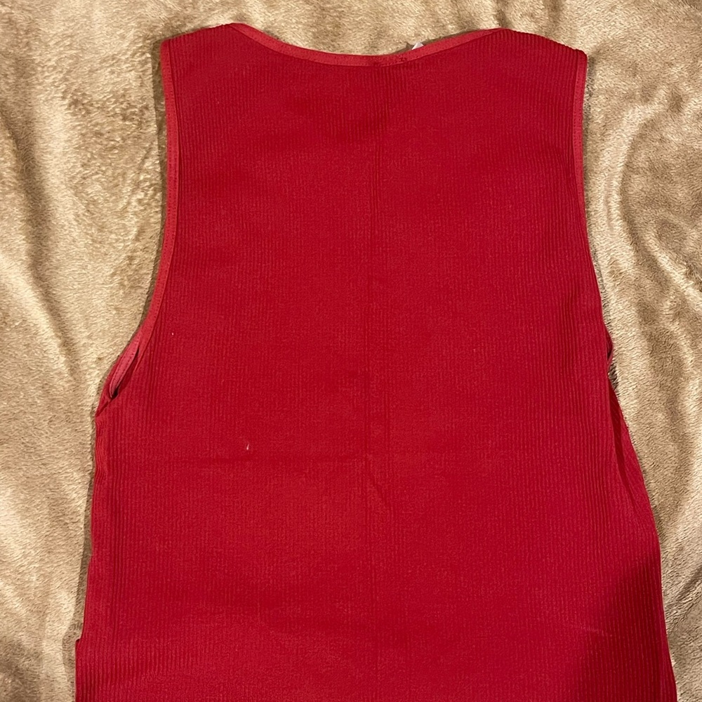 Red Ribbed Women's Top - Picture 2 of 4